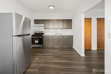 2063 Elizabeth Ave unit 7, Rahway, NJ 07065 - photo 4