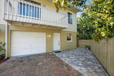 713 Laurel Bay Cir, New Smyrna Beach, FL 32169 - photo 2