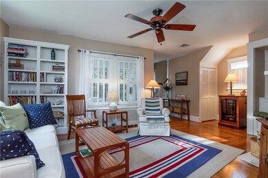 276 Fair St, Warwick, RI 02888 - photo 6