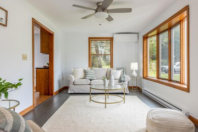 6 Appleledge Dr_W5_002