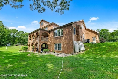 118 Chris Ali State Place, East Stroudsburg, PA 18302 - photo 5