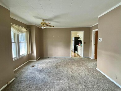 250 7th St NE, Linton, IN 47441 - photo 4