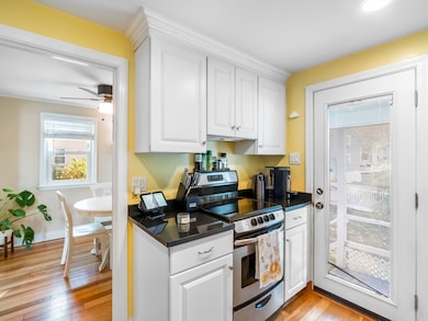 22 Jefferson Rd, Wakefield, MA 01880 - photo 7