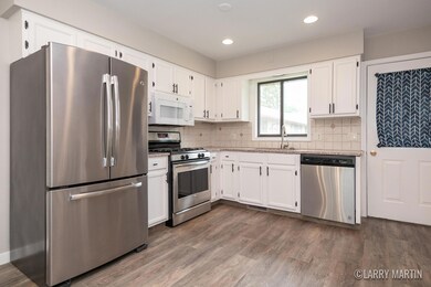 8536 Elkwood Dr SW_19