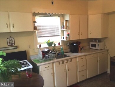 6 E Elm St, Reading, PA 19607 - photo 2