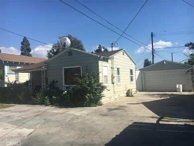 2266 E Piru St, Compton, CA 90222 - photo 2