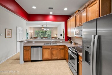 7063 Roundleaf Dr (22)
