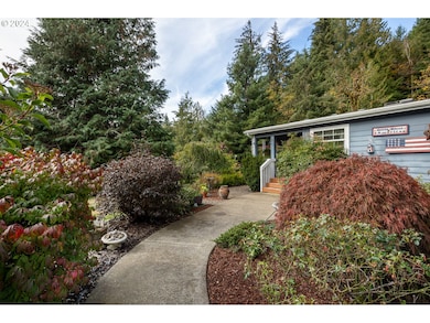 743 N Sundown Dr, Otis, OR 97368 - photo 4