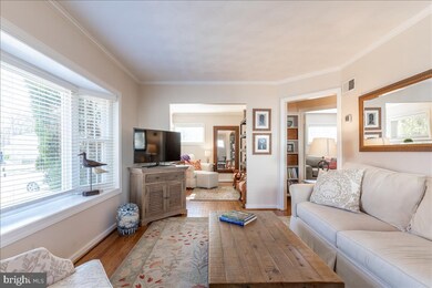 6734 Swarthmore Dr, Alexandria, VA 22307 - photo 4