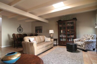 Living & dining room