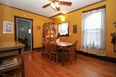 DINING RM