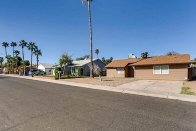 6808 S 42nd St Phoenix AZ-large-004-7-Ex