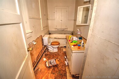 2321 Garland St, Muskogee, OK 74401 - photo 6