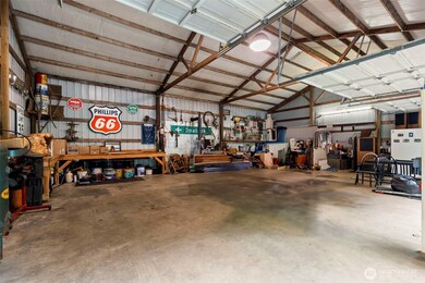 Shop plumbed for water.