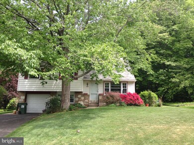 204 Dorset Way, Chalfont, PA 18914 - photo 2