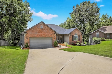 4050 W Page Place, Springfield, MO 65802 - photo 3