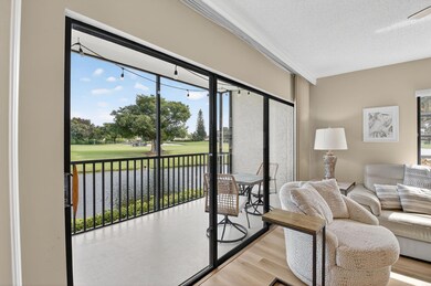 451 Greensward Ln unit 104B, Delray Beach, FL 33445 - photo 6