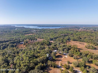 131 Rainbow Rd, Crescent City, FL 32112 - photo 3