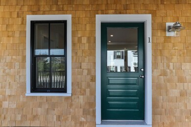 18 Bangs St unit 1, Provincetown, MA 2657 - photo 4