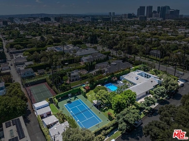 624 N Beverly Dr, Beverly Hills, CA 90210 - photo 3