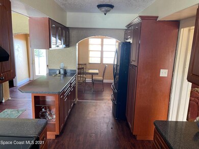 Great Galley Kitchen