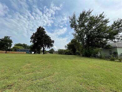 TBD W Johnson St, Denison, TX 75020 - photo 3
