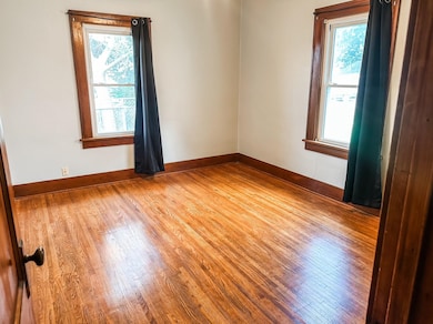 401 Howard Ave, Curtis, NE 69025 - photo 6