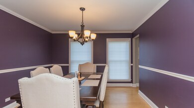 1 Woods Chapel Rd, Rolling Meadows, IL 60008 - photo 7