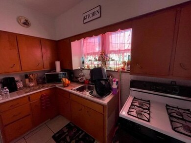 2038 Davis Ave, Whiting, IN 46394 - photo 6