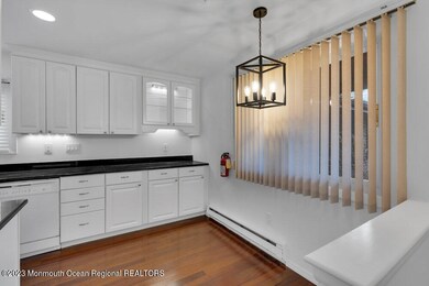 30 Hanover Ct unit D, Red Bank, NJ 07701 - photo 5