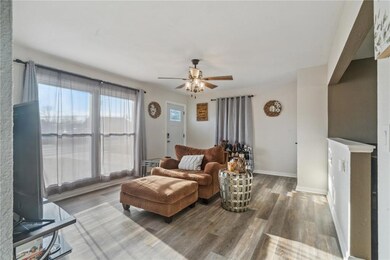 116 Edgewood Rd NW, Cedar Rapids, IA 52405 - photo 4