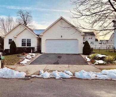 165 Vista Dr, Forks Township, PA 18040 - photo 5