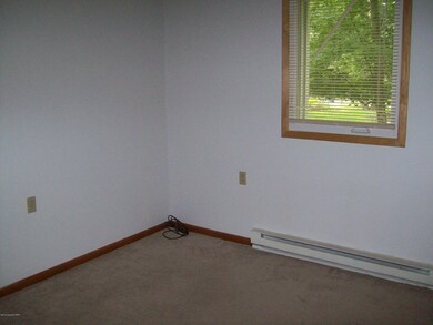 1419 Melrose Terrace unit E-187, East Stroudsburg, PA 18301 - photo 7