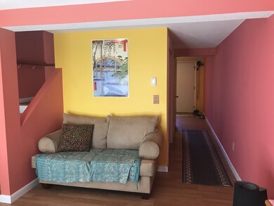 370 Montague Rd unit G, Sunderland, MA 01375 - photo 4