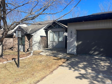 7604 N Patton Ln unit 4, Peoria, IL 61614 - photo 2