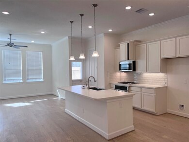 3213 Cedar Dawn Ln, Houston, TX 77091 - photo 2