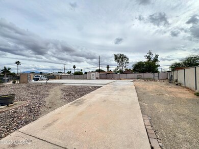 3241 S Capri Cir unit 19, Tucson, AZ 85713 - photo 4