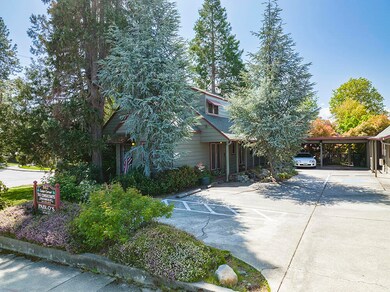 882 NE 7th St, Grants Pass, OR 97526 - photo 4