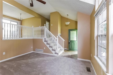 104 W Calico Dr, Raymore, MO 64083 - photo 4