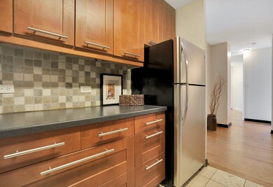 The Galaxy Towers unit 32E, Guttenberg, NJ 07093 - photo 4