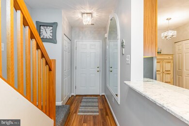 43114 Watercrest Square unit 303, Chantilly, VA 20152 - photo 4