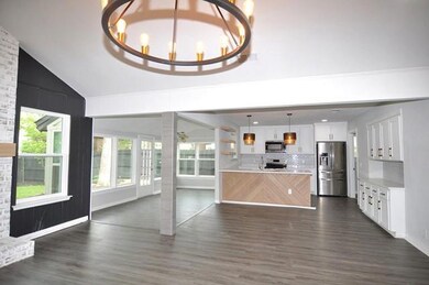 2221 Cambridge Dr, Hurst, TX 76054 - photo 6