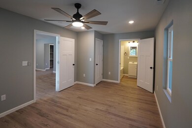 2423 West Walnut - DSC01263
