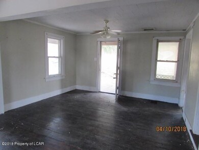 254 Tulip Rd, Harveys Lake, PA 18618 - photo 7