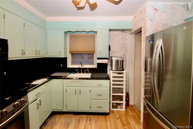 45 Merokee Place, Farmingdale, NY 11735 - photo 6