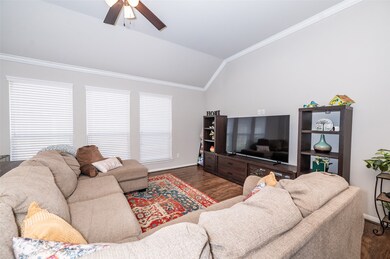 3213 Birkhill Ct, Bay City, TX 77414 - photo 4