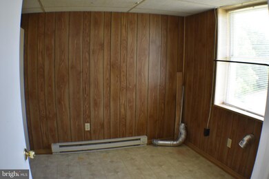 10519 Manifold School Rd, New Park, PA 17352 - photo 5