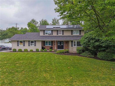 81 Blenheim Dr, Easton, PA 18045 - photo 2