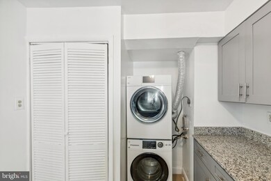 6727 Vermont Ct, Hyattsville, MD 20785 - photo 6