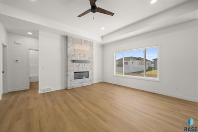 821 Yuzina Ave, Harrisburg, SD 57032 - photo 6